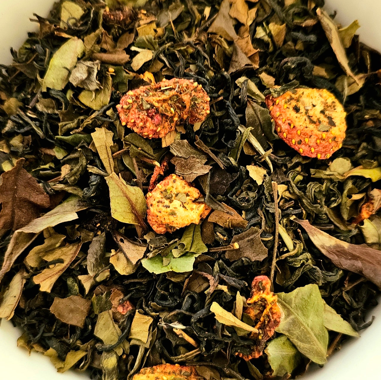 Erdbeerdrache Weißer Tee & Grüner Tee